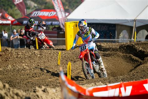 Phil Nicoletti's Tips on Downhills, Engine Braking & Low RPMs - Racer X