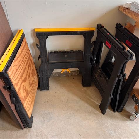 2 Pairs Heavy Duty Foldable Plastic Saw Horses | EstateSales.org