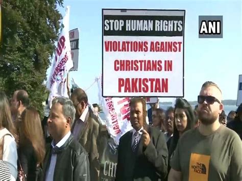 Pakistan: Criticism pours in after Christian couple arrested over ...