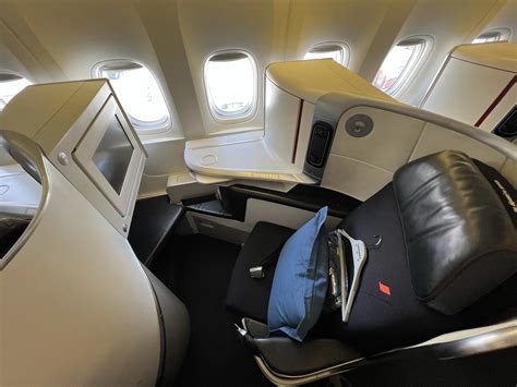 Boeing 777 Business Class 的图像结果