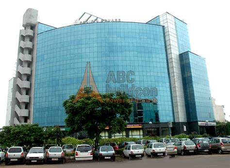 Gallery of JMD Pacific Square.