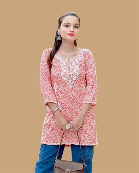 Chikankari Kurtas - Buy Chikankari Kurtas online at Best Prices in ...