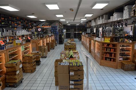 LARRY'S PISTOL & PAWN SHOP - Huntsville AL - Hours, Directions, Reviews ...