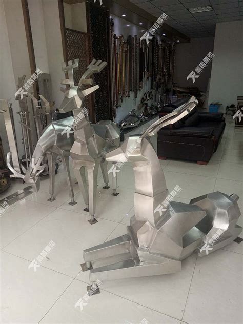 不锈钢几何鹿雕塑户外铁艺抽象金属仿真鹿小鹿动物景观摆件 - 欧意雕塑 - 九正建材网