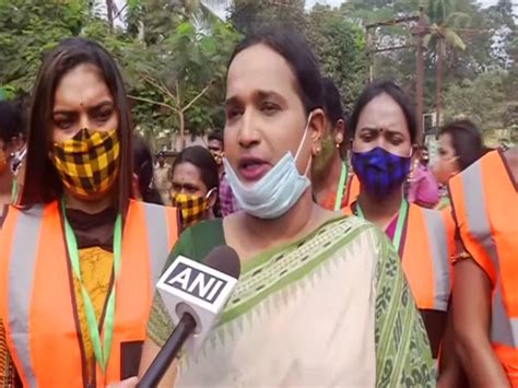 Transgenders to collect parking fees in Bhubaneshwar