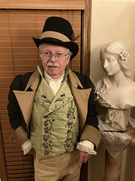 Historic Clothing Community Deep-Dive with Bob Haven, New Museum Los ...