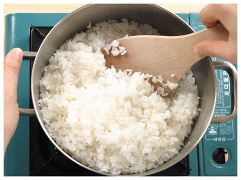 5 mistakes that people commit while cooking rice and how to correct them