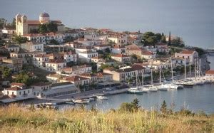 Galaxidi mansion, graphic, proud "speaks with his silence" | GooGreece