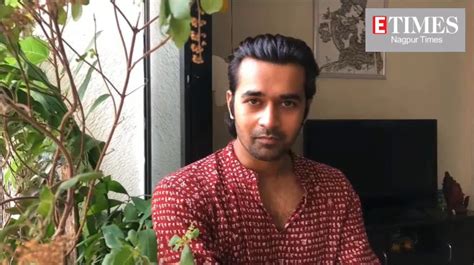 Sanket Pathak talks about his love for yoga | TV - Times of India Videos