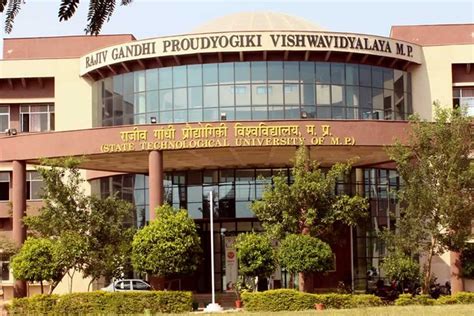 Rajiv Gandhi Bhopal University Fee Structure and Scholarships Review by ...