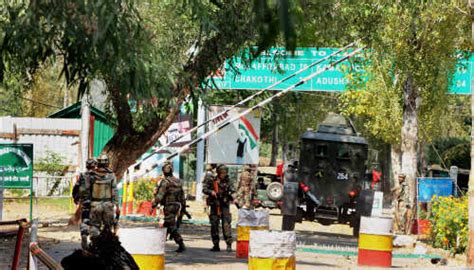 Uri terror attack : BSF and Army launch search and combing operations ...