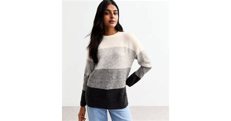 Grey Colour Block Knit Jumper | New Look