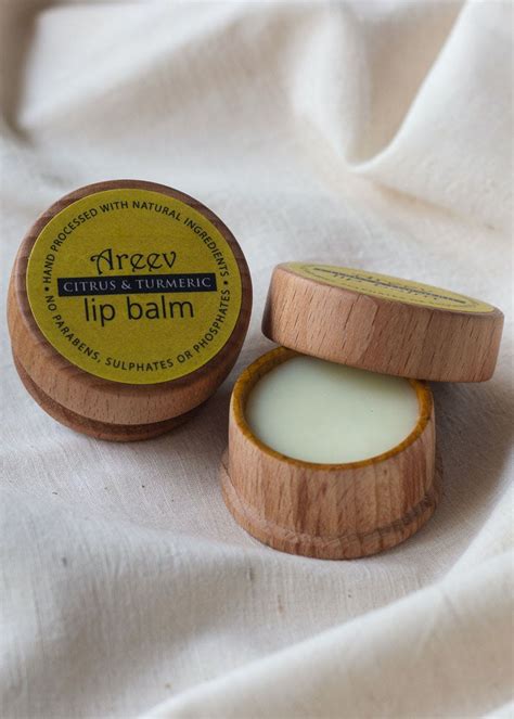 Get Citrus & Turmeric Lip Balm (10g) at ₹ 280 | LBB Shop