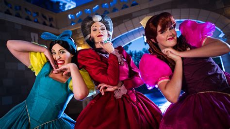 Disney World Halloween Meet and Greet Full List Revealed: Find Your ...