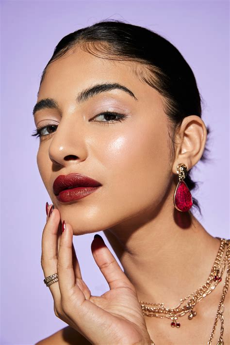 Chiffon Signature Liquid Lipstick – Kult