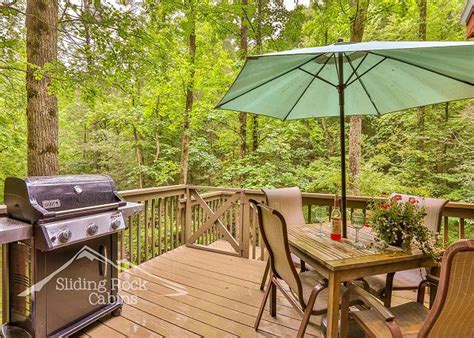 Ellijay, Georgia United States - Creekside Manner | SLIDING ROCK CABINS