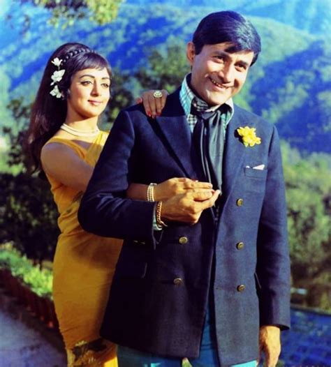 एक साथ बनीं 2 फिल्में, 1 के बाद 1 निकली सुपरहिट, शर्मिला टैगोर के 1 ...