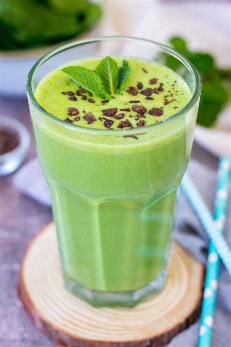 Healthy Protein Shamrock Shake Recipe | Besto Blog