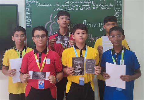 Grade 8 International English Language Day Group Presentation