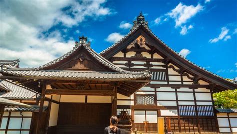 Kyoto Imperial Palace + Nijo Castle Guided Tour, Osaka - Reserving.com