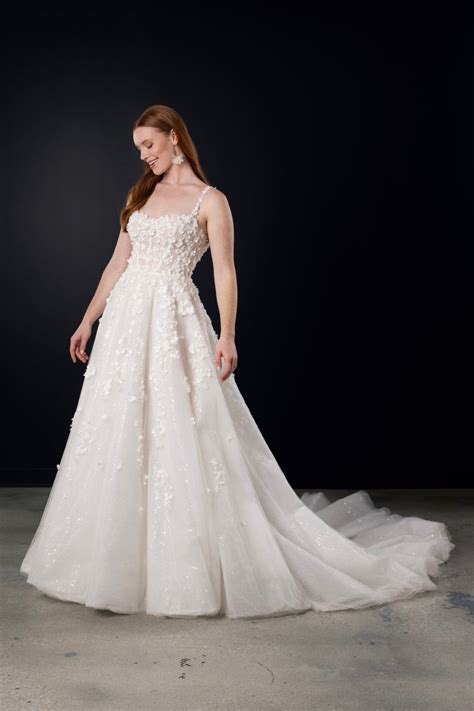 1718 by Martina Liana - Square Neck A-Line with Soft 3D Embellishments – The White Flower