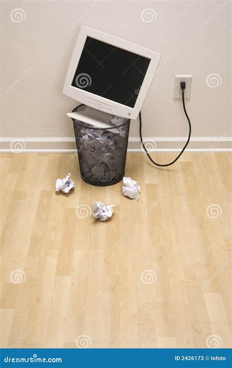 Install Computer Trash Can 的图像结果