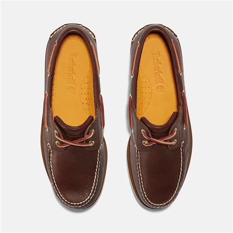 Classic Boat Shoe for Men in Brown