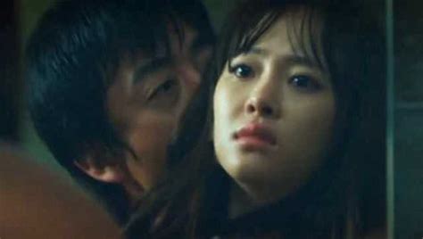 3分钟看韩国伦理片《玩物》男演员片场假戏真做，女明星吃哑巴亏