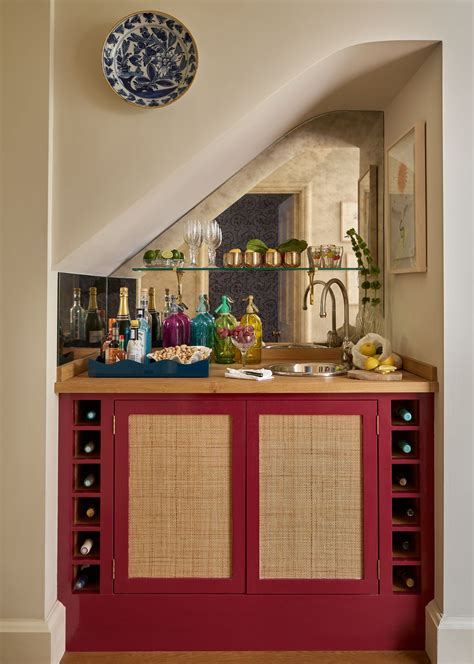 Home bar ideas: 20 ways to set up an elegant cocktail bar | House & Garden