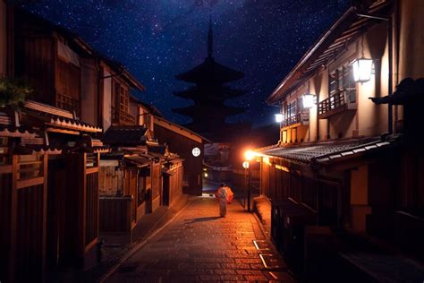 Morning and night time photo for gion and yasaka in kyoto old town in ...