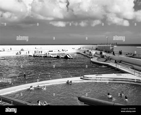 Jubilee Pool Penzance, Saltwater Swimming Pool, Open Air Lido, Penzance ...