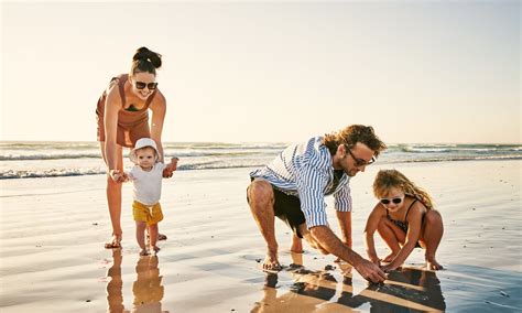 Delta SkyMiles Gold AmEx vs. Chase Sapphire Preferred: Sapphire Flies ...