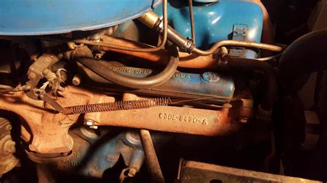 Installing Throttle Return Spring 1966 Mustang 的图像结果