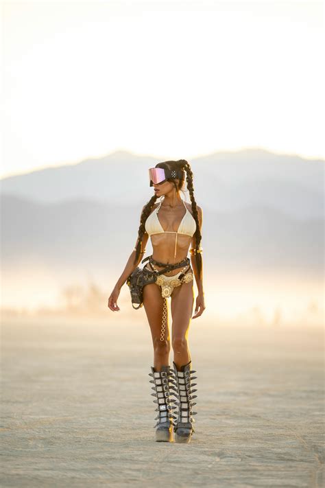 Emma+Myers+In+Bikini Photos, Download The BEST Free Emma+Myers+In ...