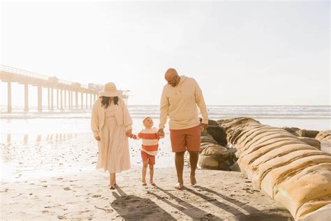 Top 10 Summer Family Vacation Ideas | Flytographer