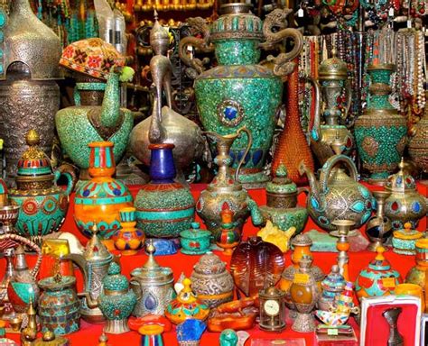 Dubai Shopping Tips: Bargain Like A Local At All Souks & Save Money ...