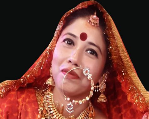 शुभता और मांगल्य की प्रतीक है कुमाउनी नथ : Himvan : Kumaon Art, Craft ...