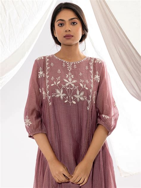 Peach Polka Dot Printed Chanderi Mul Embroidered Kurta