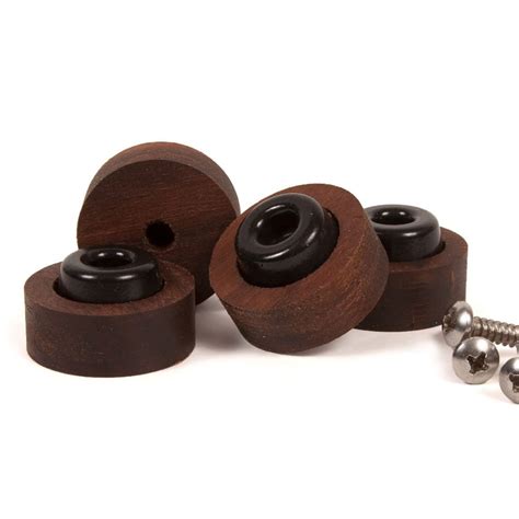 Amazon.com: The Boardsmith Handmade Wood Cutting Board Feet with ...