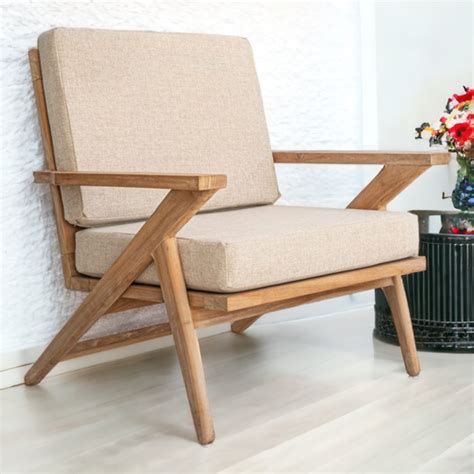 Buy Lounge Chairs Online @Upto 40% OFF – Nismaaya Decor