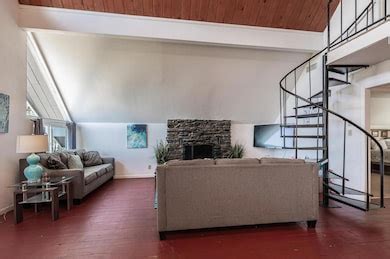42492 Buckeye Rd, Oakhurst, CA 93644 | Homes.com