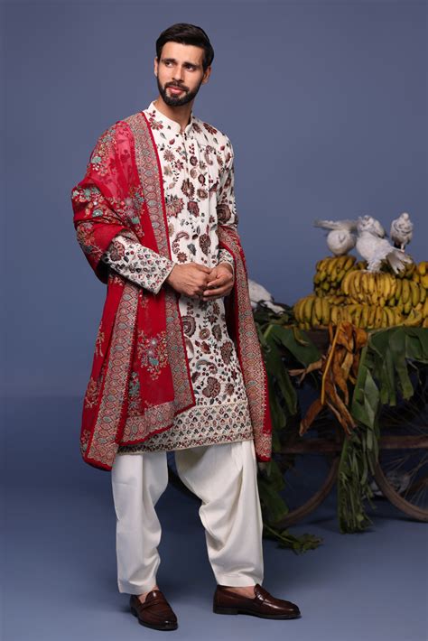 Noor Ivory Kurta Set with Dupatta | Designer Ethnic Wear for Men – Kalpraag