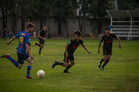 Play Soccer Ball 的图像结果