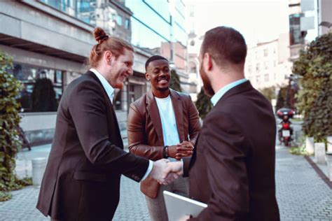 Long-Term Partnership 的图像结果