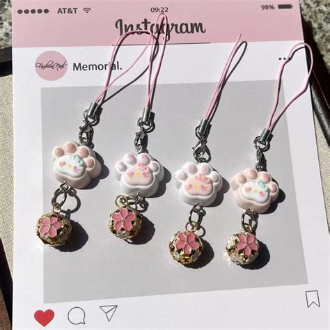 🎀 Hello Kitty Paw Keychains Phone Charms Tag 🐾 – The Curated Store India