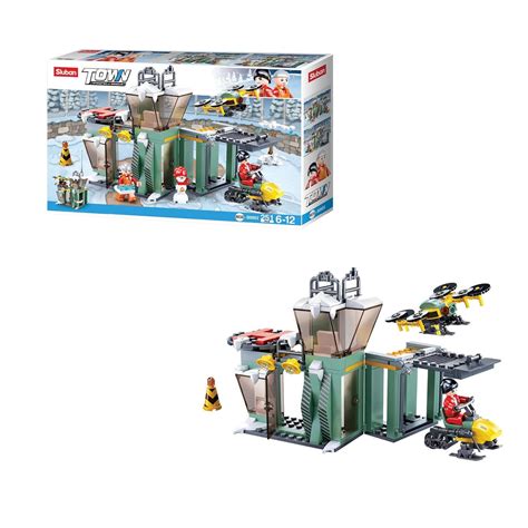 Buy Sluban Town Snowfield Rescue Base Building Blocks For Ages 6 ...