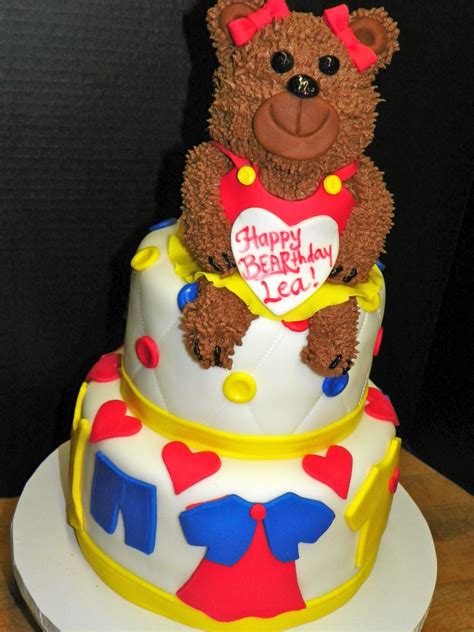 Build a Bear Cake | Bear cake topper, Build a bear birthday, Birthday ...