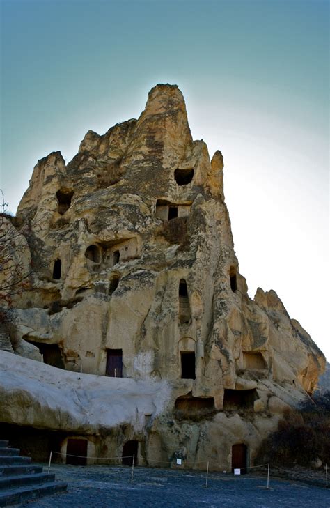 Aboriginal Rock Shelters: Ancient Dwellings & Sacred Spaces