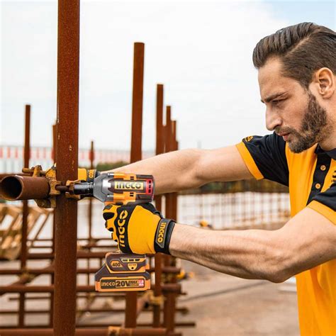 INGCO 20V Cordless Impact Wrench 405Nm + Work Lamp | Complete Accessory ...