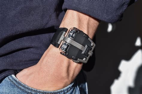 The New URWERK UR-112 Aggregat - Hands-On Review, Price